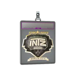 Sticker Slab | INTZ E-SPORTS CLUB (Gold) | Berlin 2019
